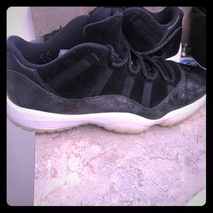 jordan 11 lows "baron"